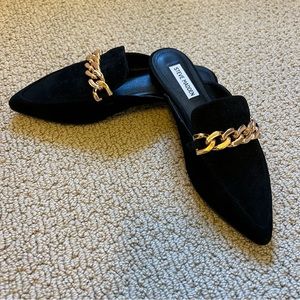 STEVE MADDEN Black Suede Mule Flats with Gold Chain Size 7.5